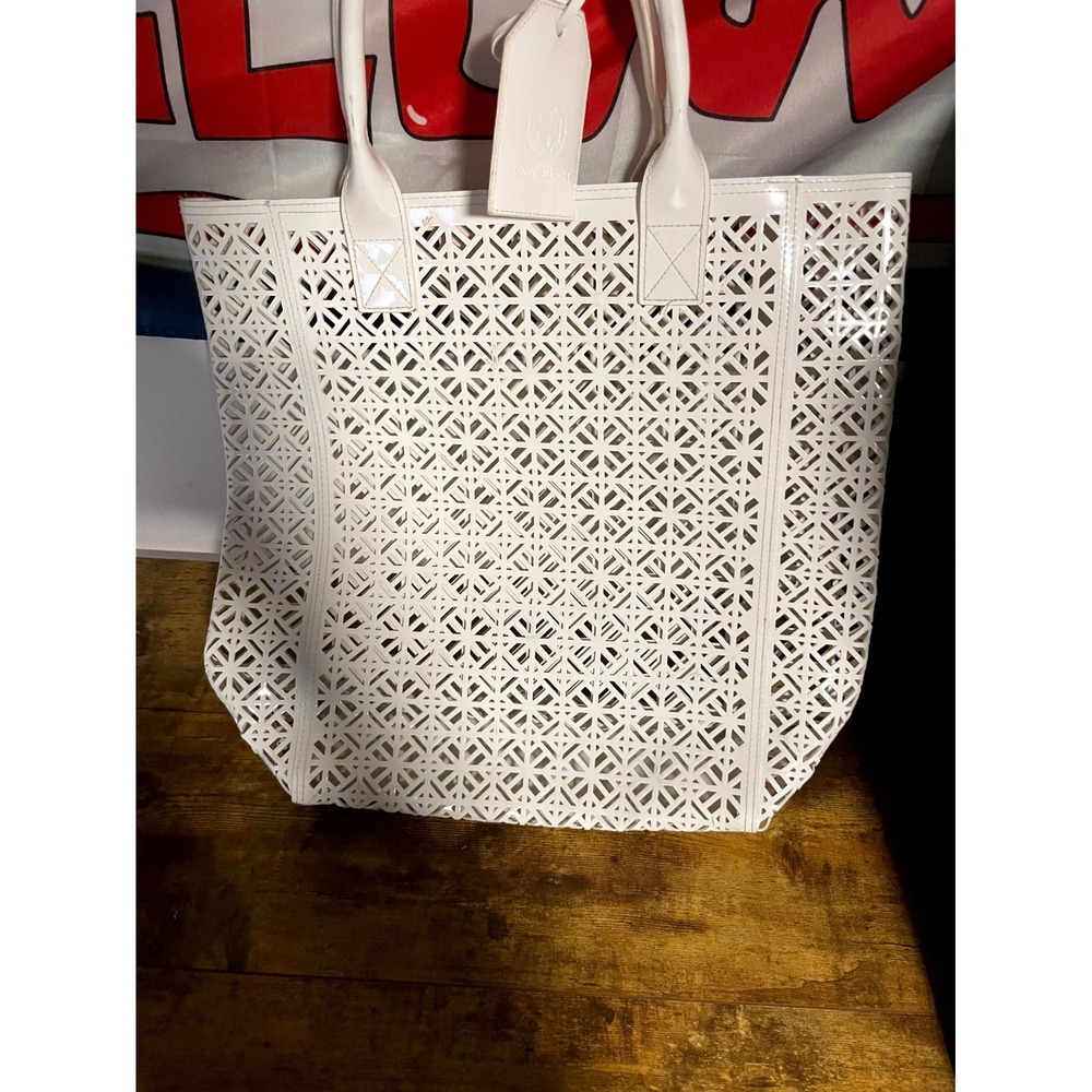 Tory Burch Tote Bag Womens White Geometric Laser Cut-Out Patent Leather Shopping